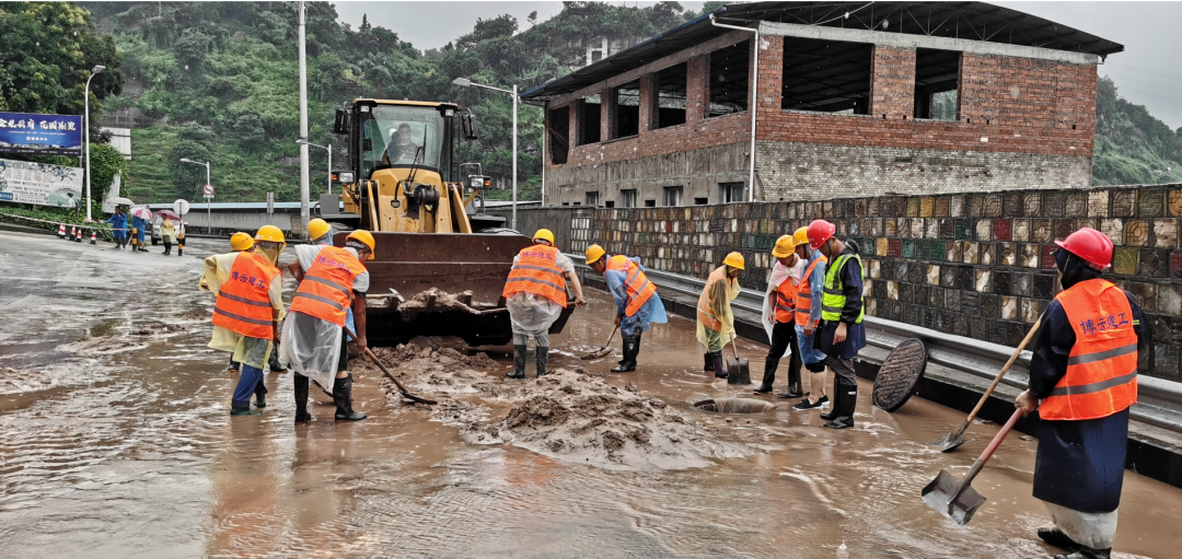 暴雨來襲，博云建工緊急響應參加抗洪搶險工作